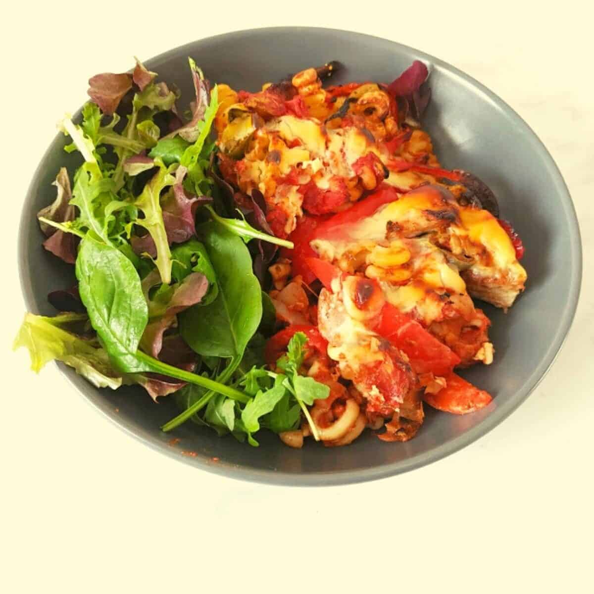 bowl of chicken fajita pasta bake
